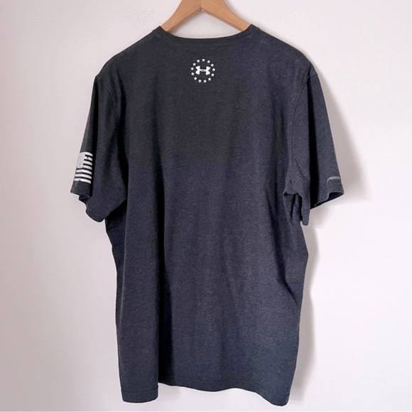 Men’s Under Armour Heatgear Graphic Soft Loose Tee Dark Gray XL - Picture 6 of 7